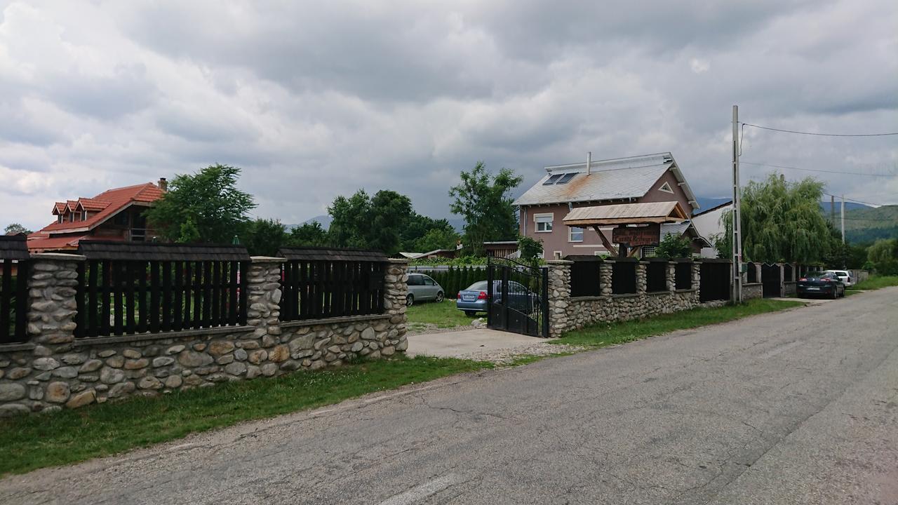 Satul Traditional Runcu  Exterior foto